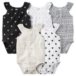 Kit Body Carter´s Gola Canoa Regata 5 Pçs - 9 Meses Kit Body Carter´s Gola Canoa Regata 5 Pçs - 9 Meses